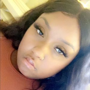 Meet your Posher, Kennisha